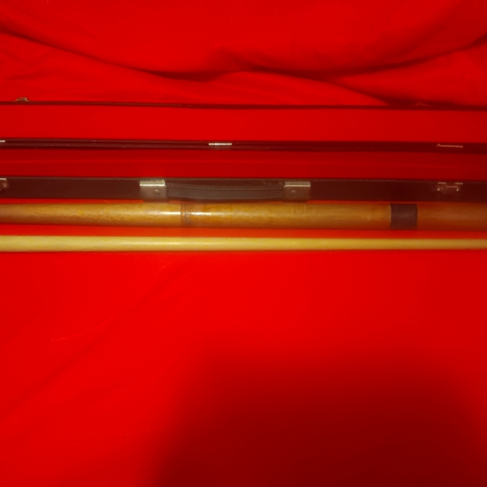 Pool cue stick with case